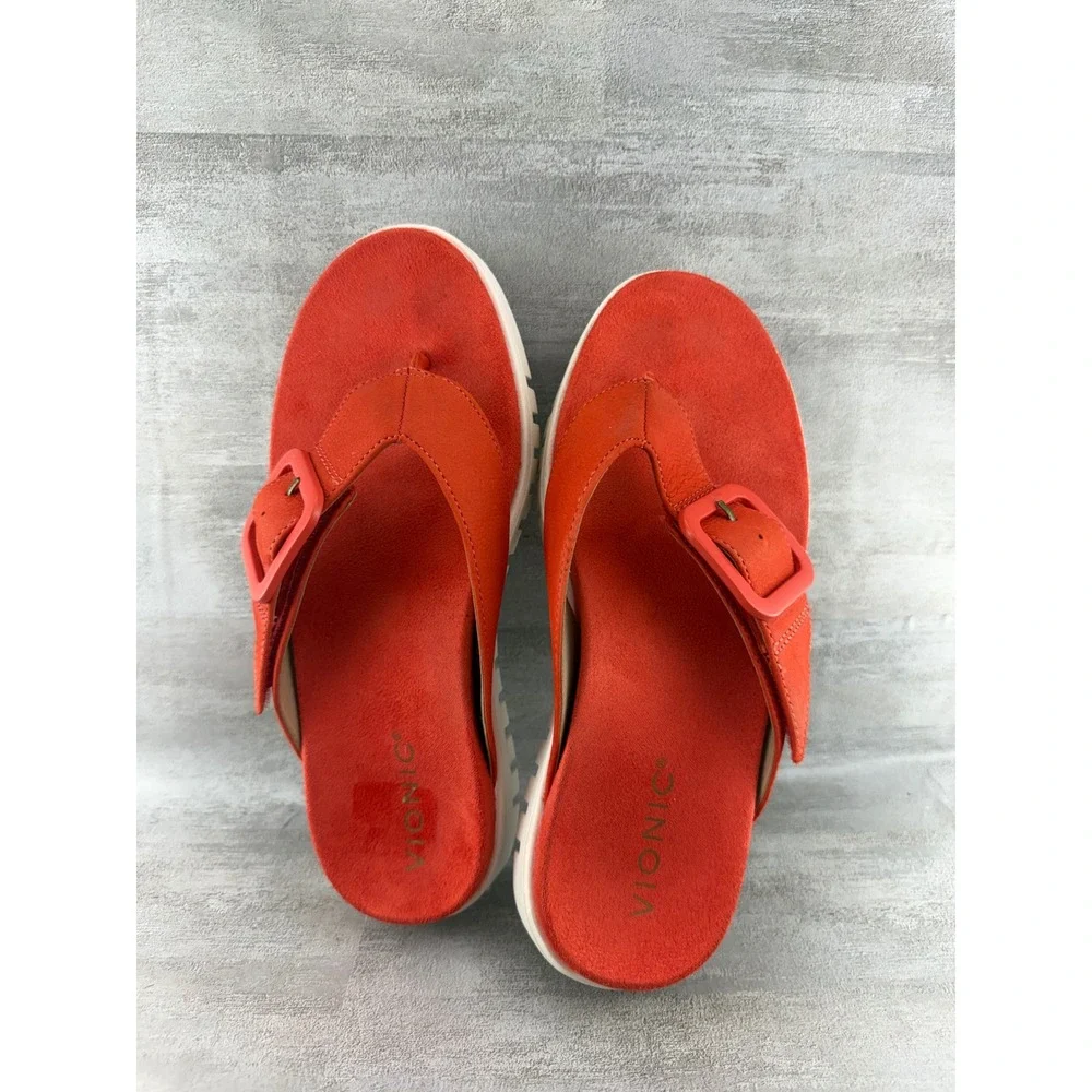 Vionic Uptown Marin Red Suede Platform Thong Sandals Women 6.5 Orthotic Buckle